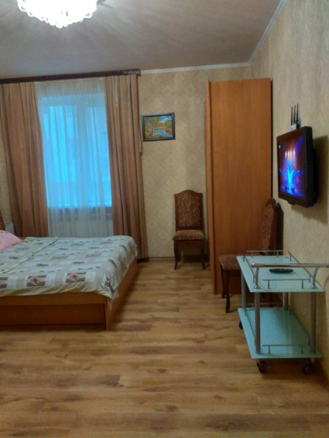 Затишна, Домашня 43М В Тихому Зеленому Місці Поруч Центральний Парк Університет Irpín Exterior foto